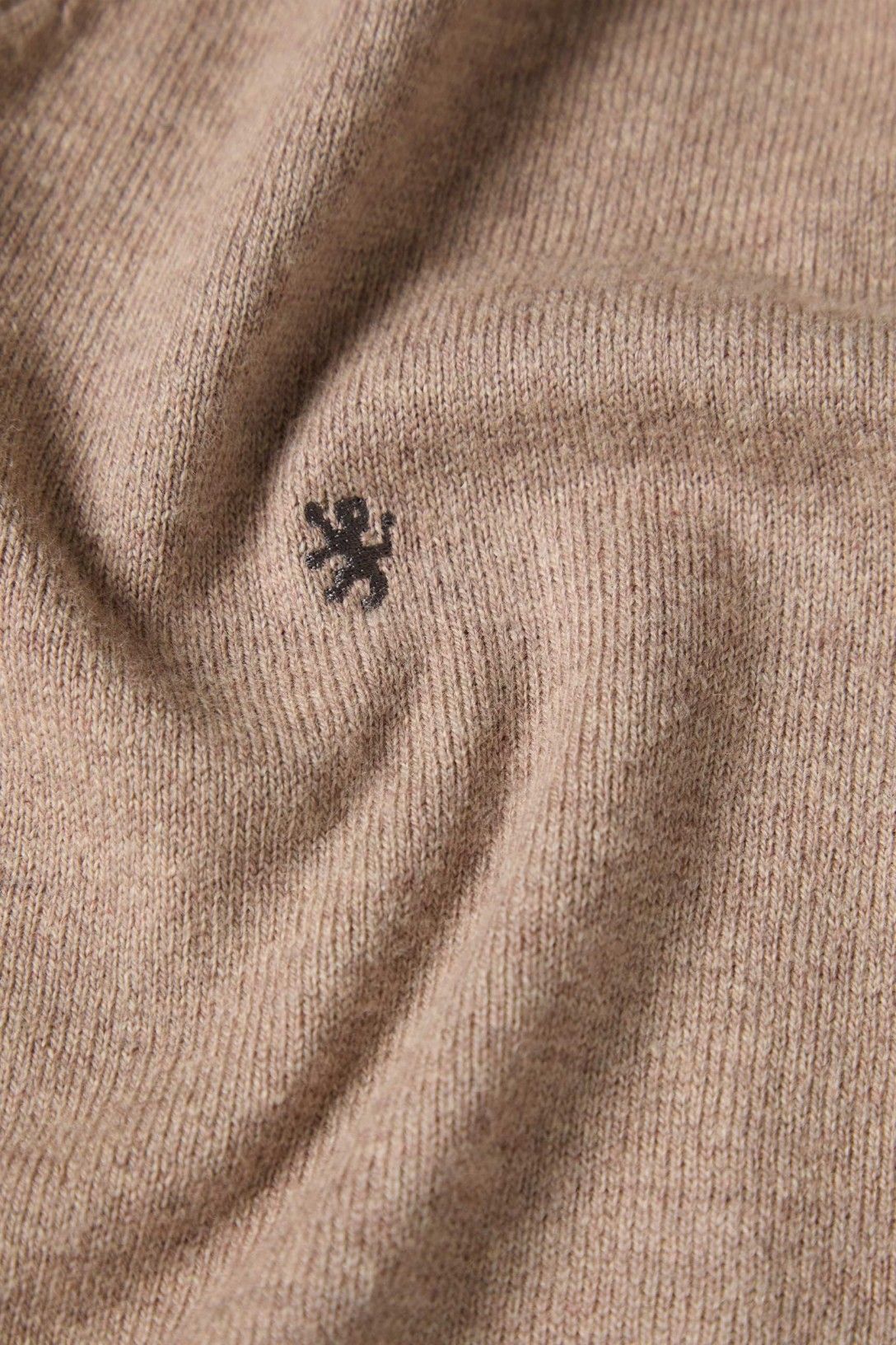 Camisola com decote em V — Camel — Lion of Porches