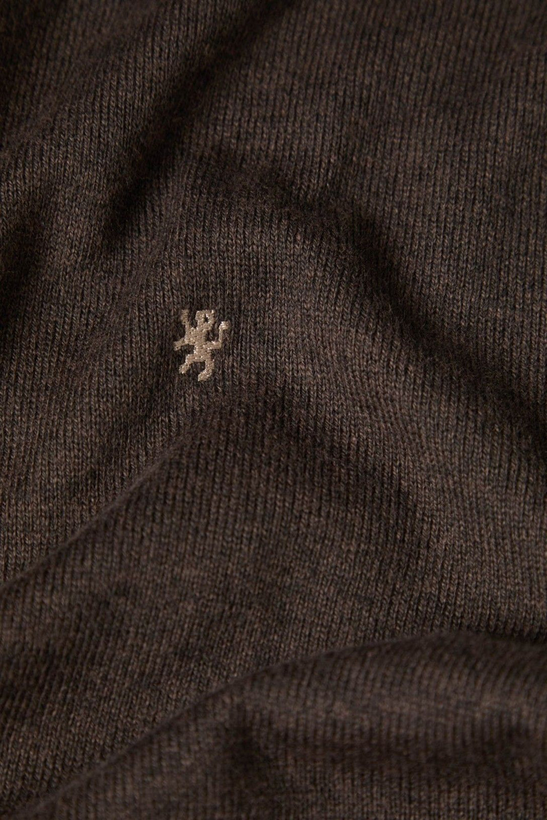 Camisola de homem em algodão e caxemira com meio fecho — Castanho Terra — Lion of Porches