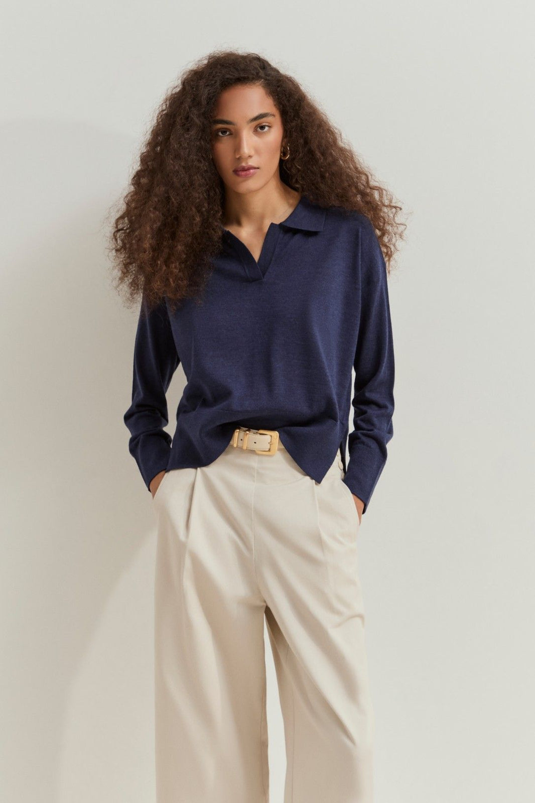 Camisola de lã com decote em V Lion of Porches