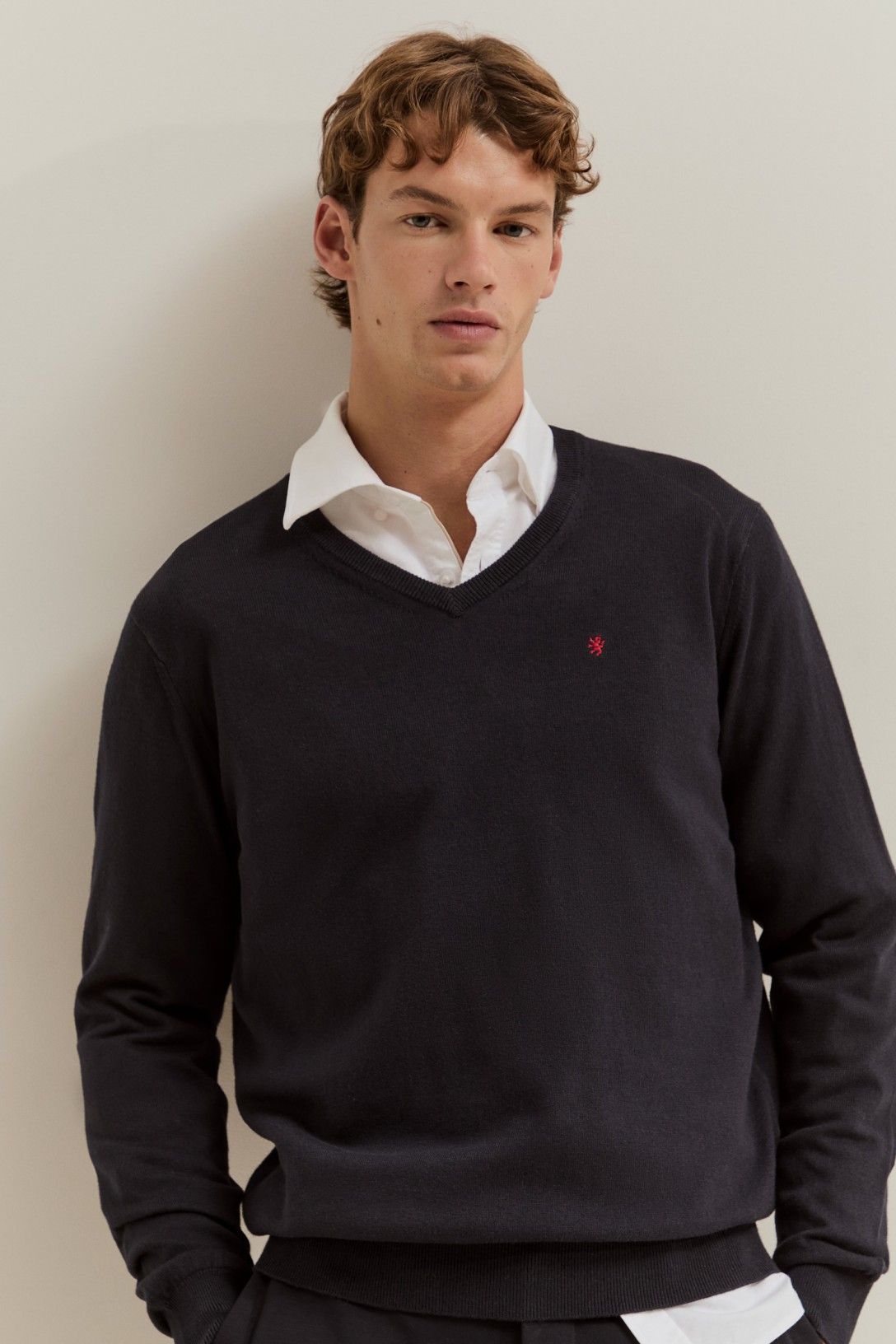 Camisola com decote em V — Marinho — Lion of Porches