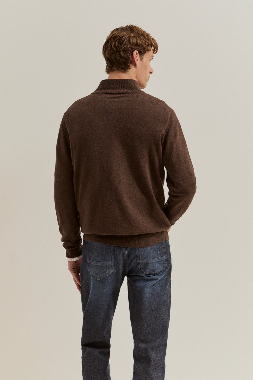 Camisola de homem em algodão e caxemira com meio fecho — Castanho Terra — Lion of Porches