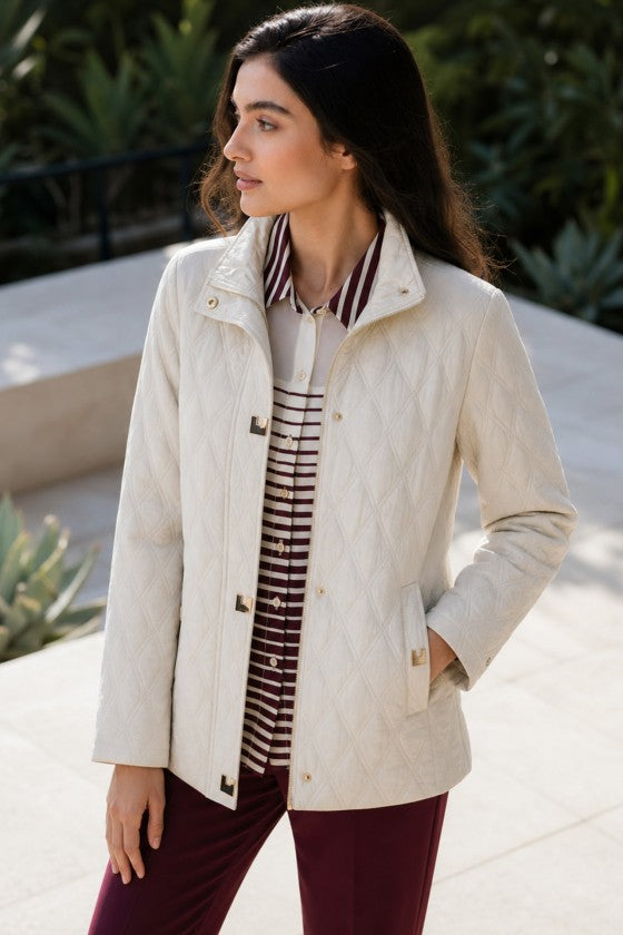 Parka acolchoada creme com molas — Creme — Silvina Campos