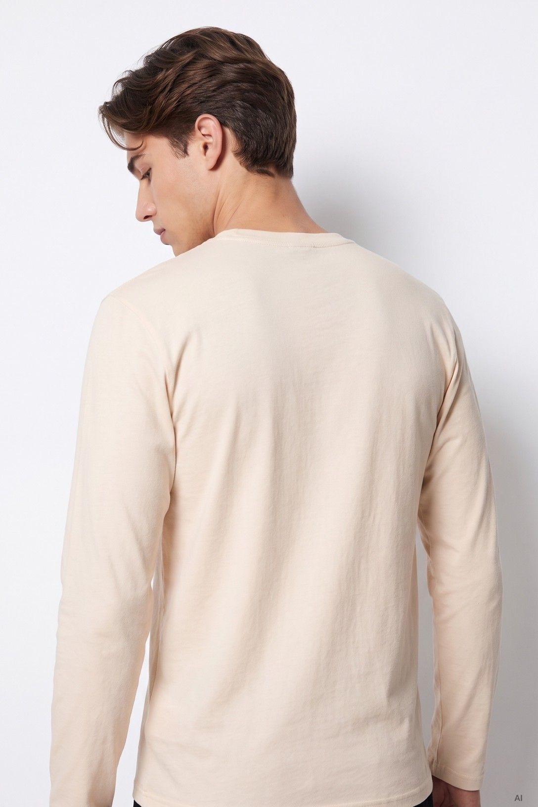 T-shirt Tiffosi Justice Homem — Bege (199) — costas em modelo