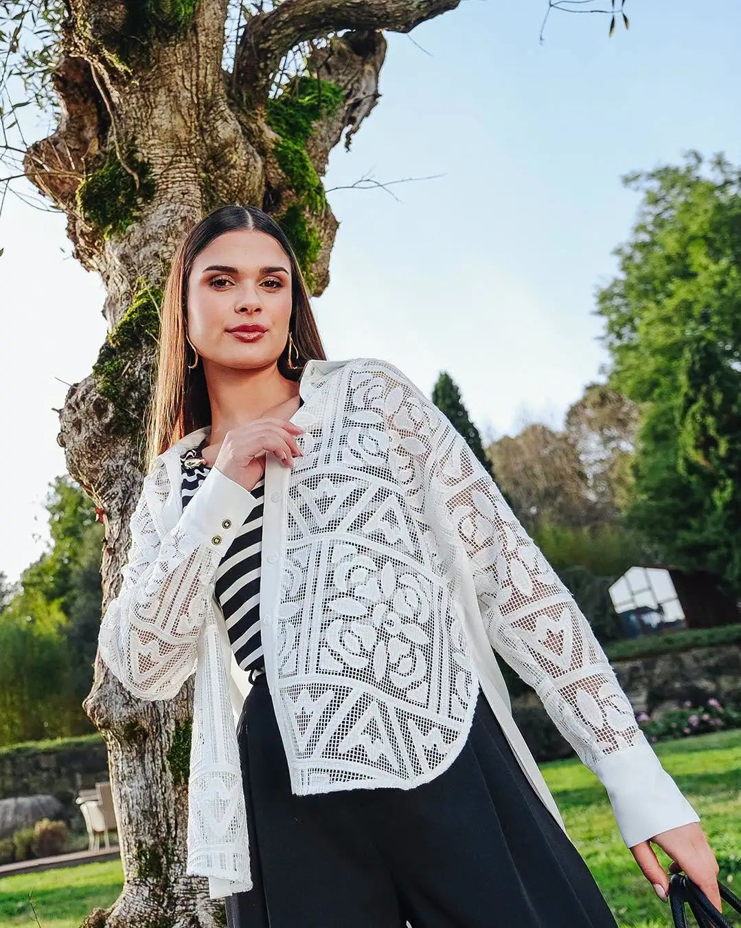 Blusa Mulher Branco Bordado