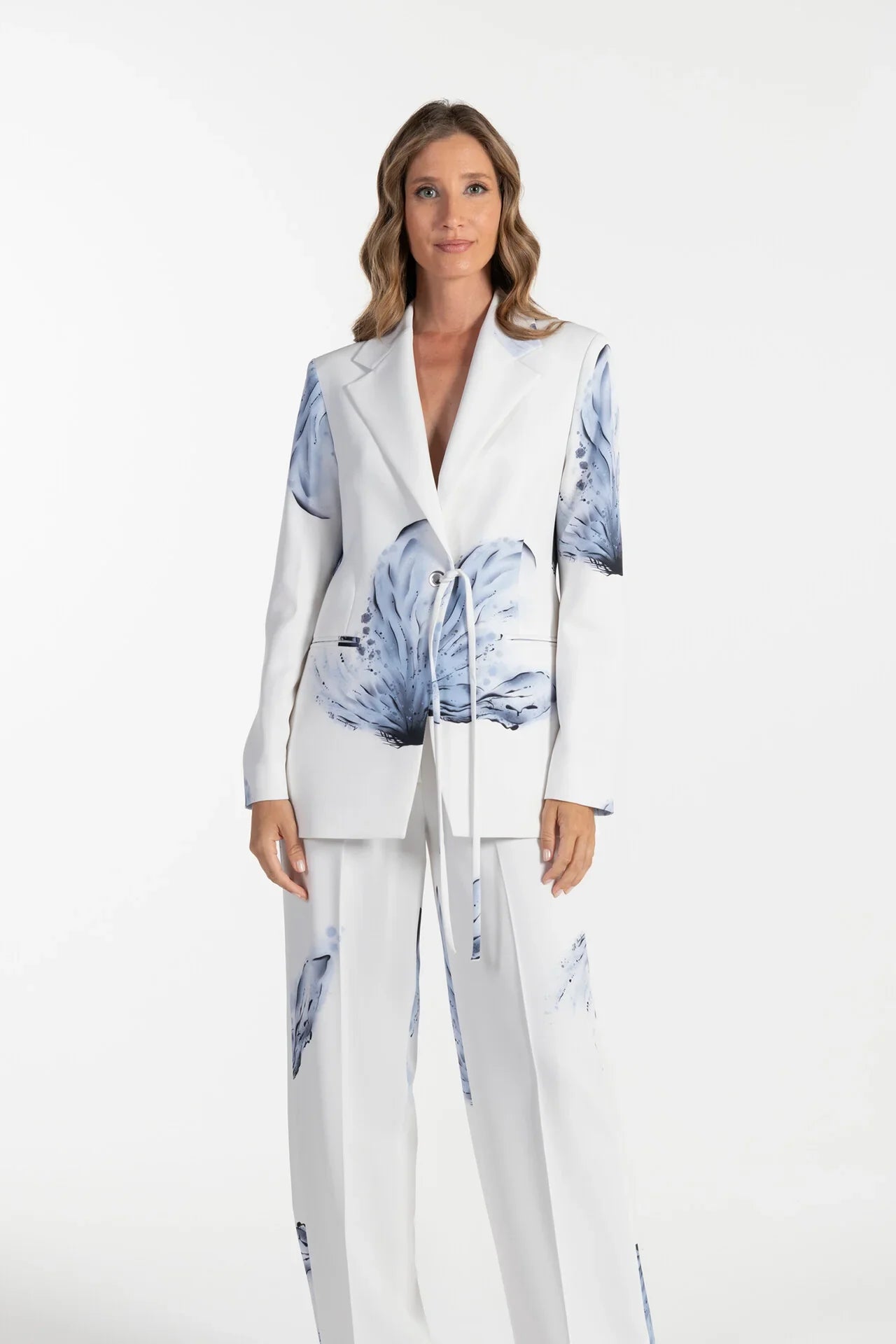 Blazer Floral Elegante - Armanda Boutique