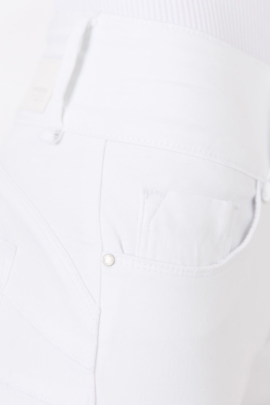 Calça Skinny Branca de Cintura Subida - Armanda Boutique