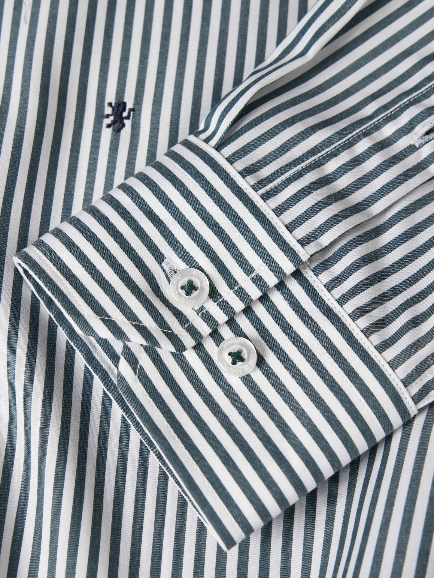 Camisa Lion of Porches
