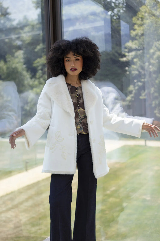 Casaco camel em pêlo Silvina Campos