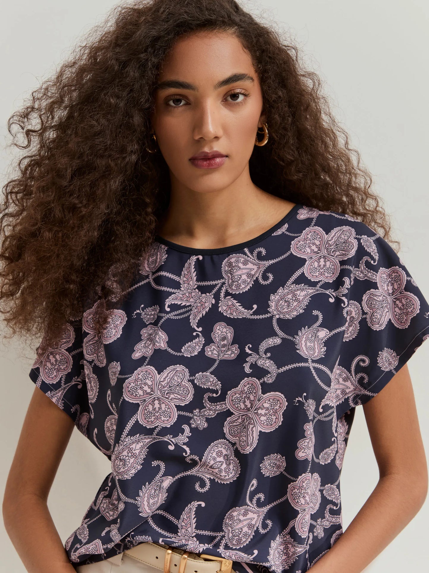 Blusa Lion of Porches Mulher