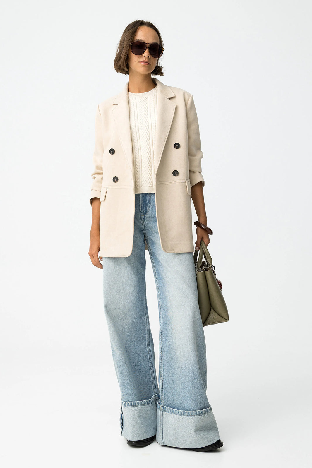 Blazer Bege Tiffosi Mulher – Sofisticação e Conforto