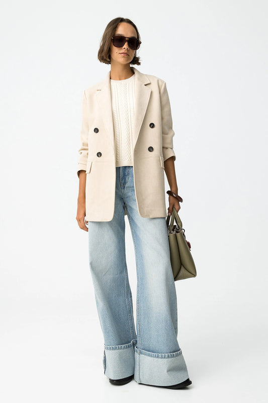 Blazer Bege Tiffosi Mulher – Sofisticação e Conforto