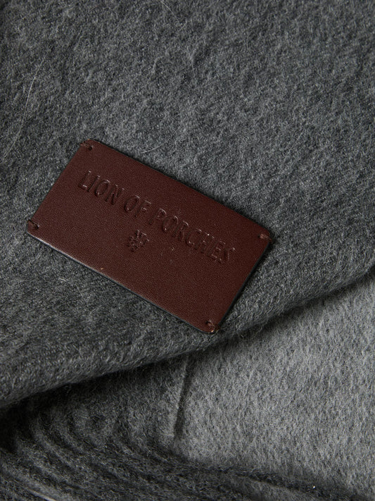 Cachecol em lã Lion of Porches