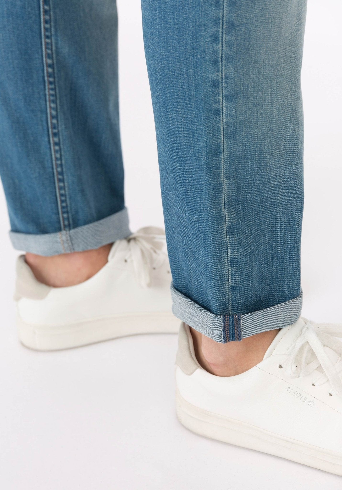 Calça Jeans Leo Confort - Armanda Boutique