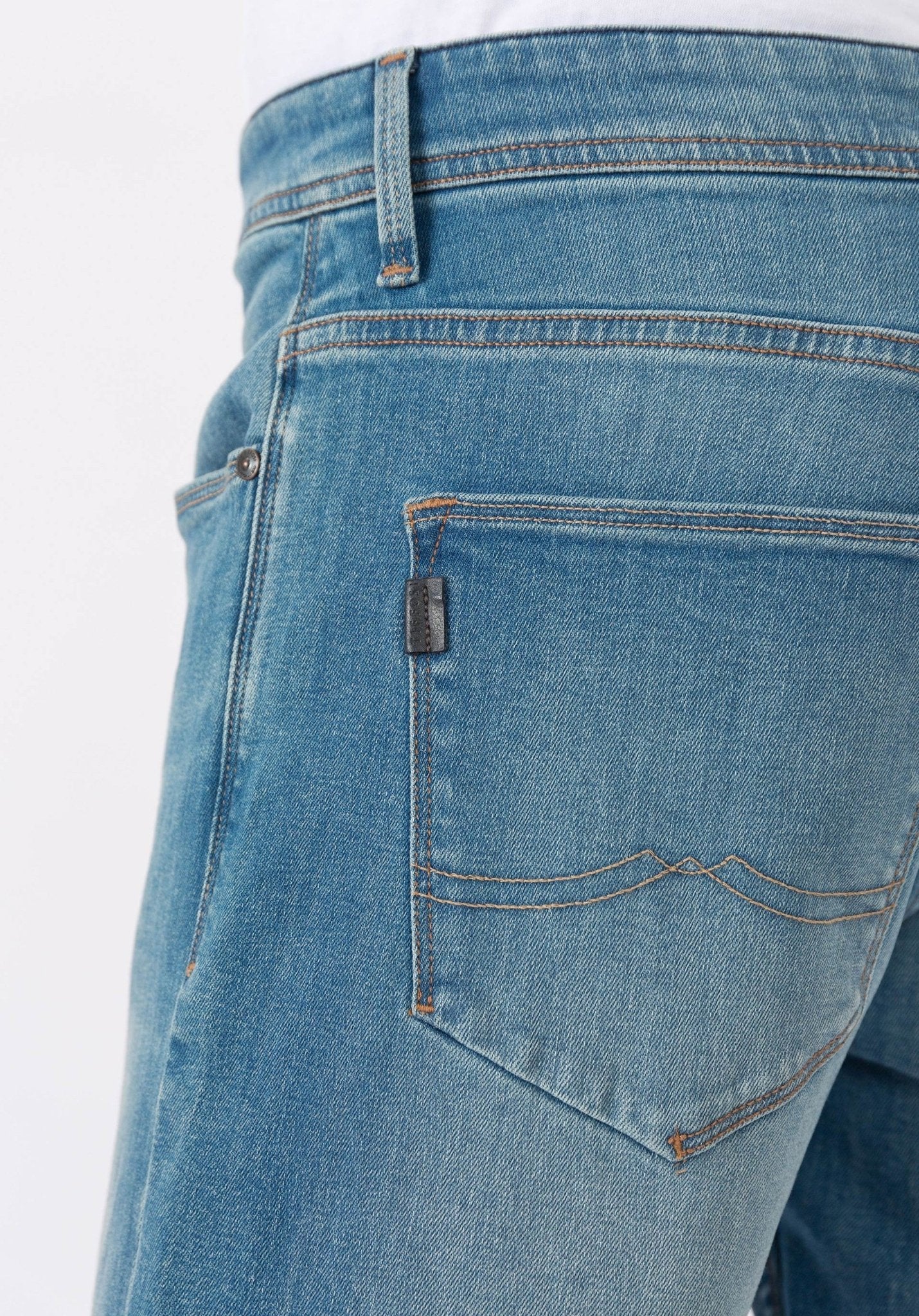 Calça Jeans Leo Confort - Armanda Boutique