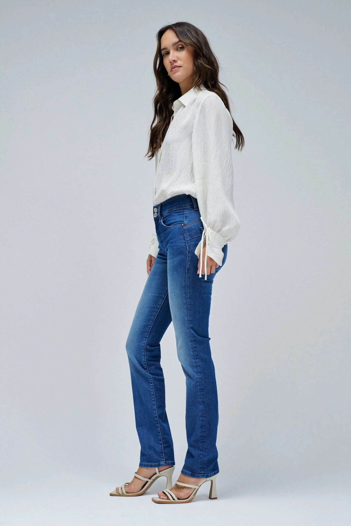 Jeans cintura média - Armanda Boutique