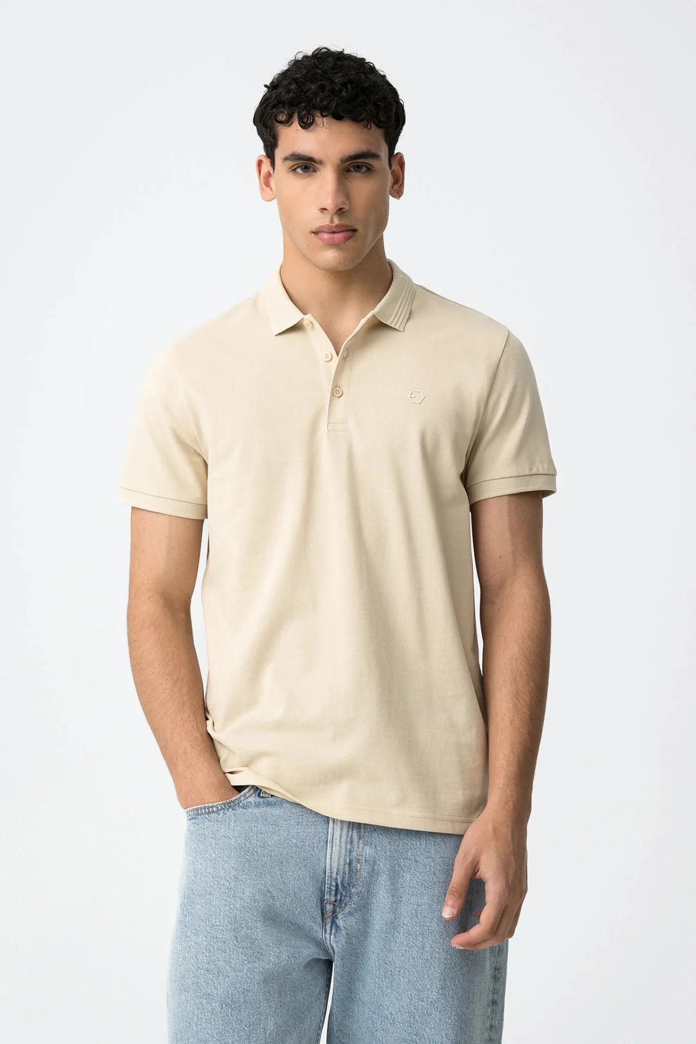 Polo Bordado Elegante - Armanda Boutique