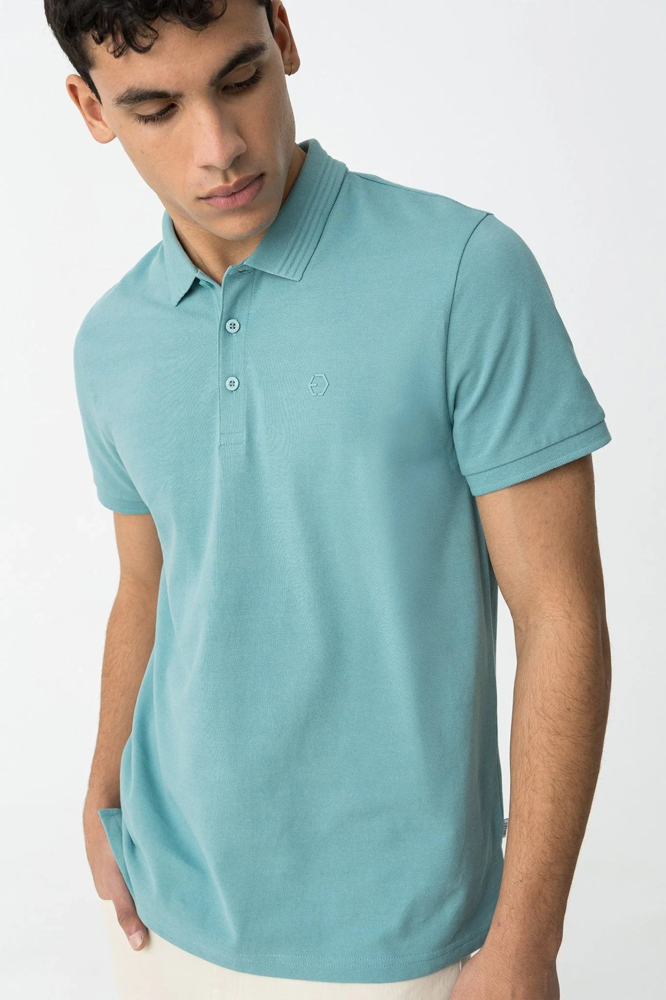 Polo Bordado Elegante - Armanda Boutique