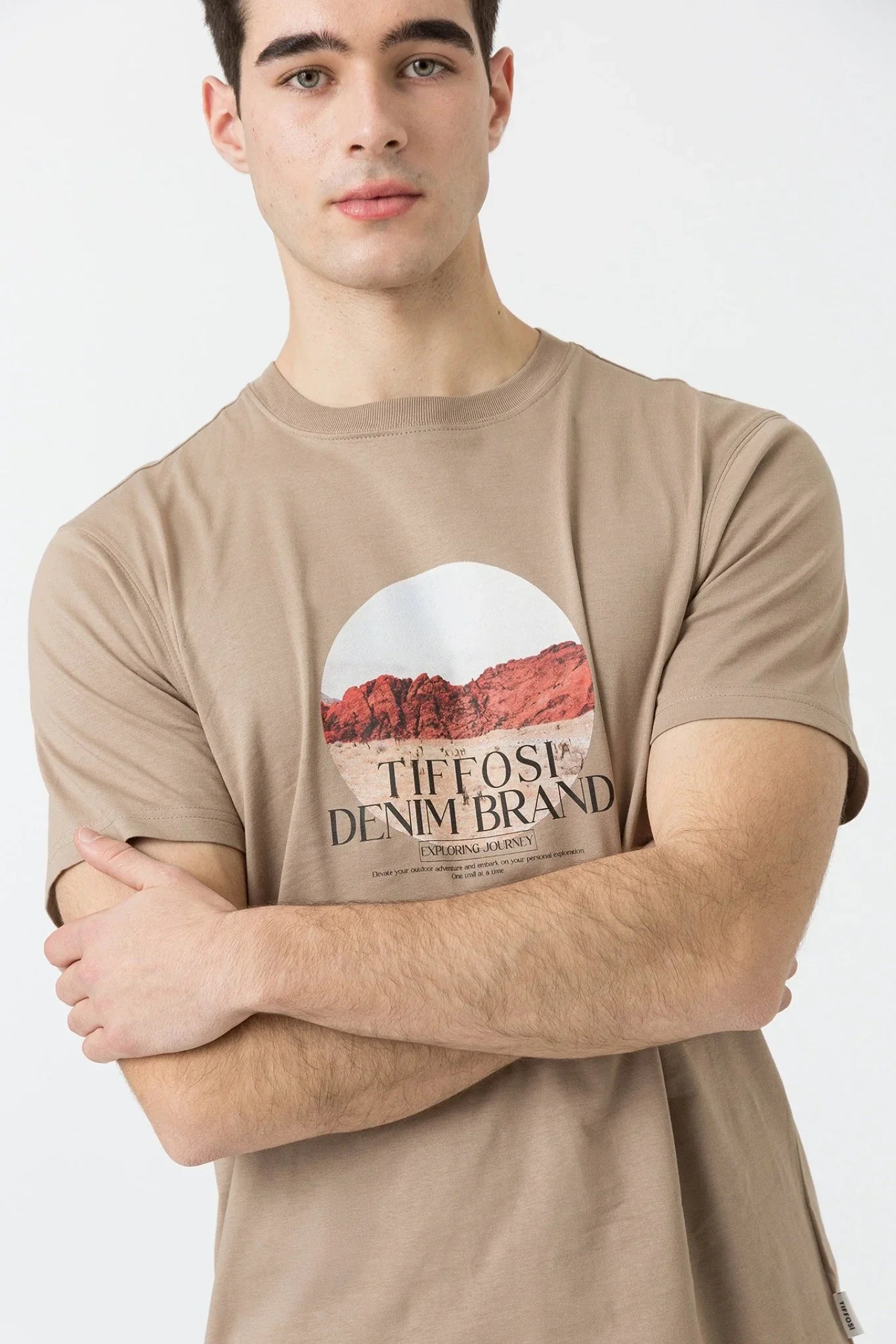 T-shirt Journey - Armanda Boutique