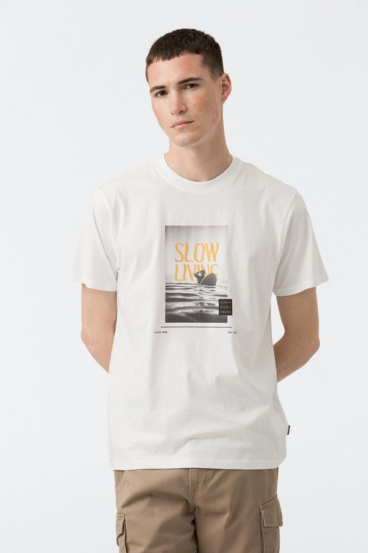 T-shirt Slow Living - Armanda Boutique